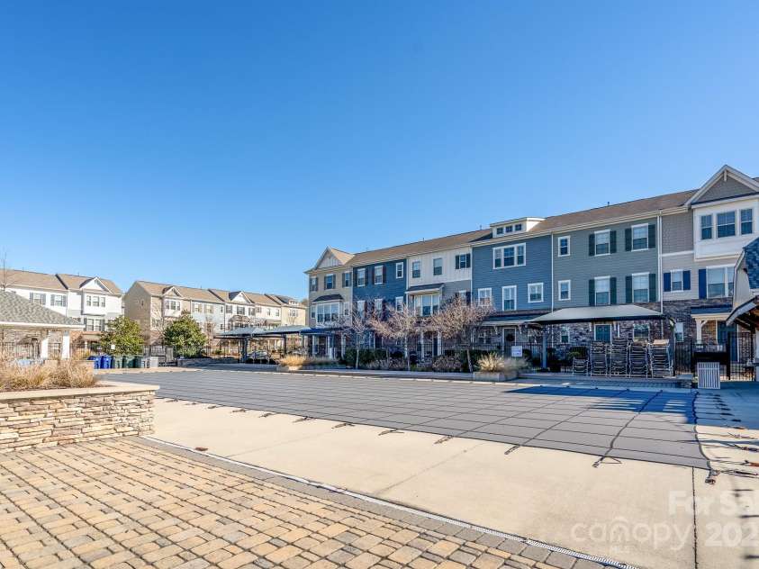 9115 Bluefield Street, Charlotte, NC 28273.  MLS# CAR4215725, YatesRealty ID 1059. Community Pool(covered for the winter)