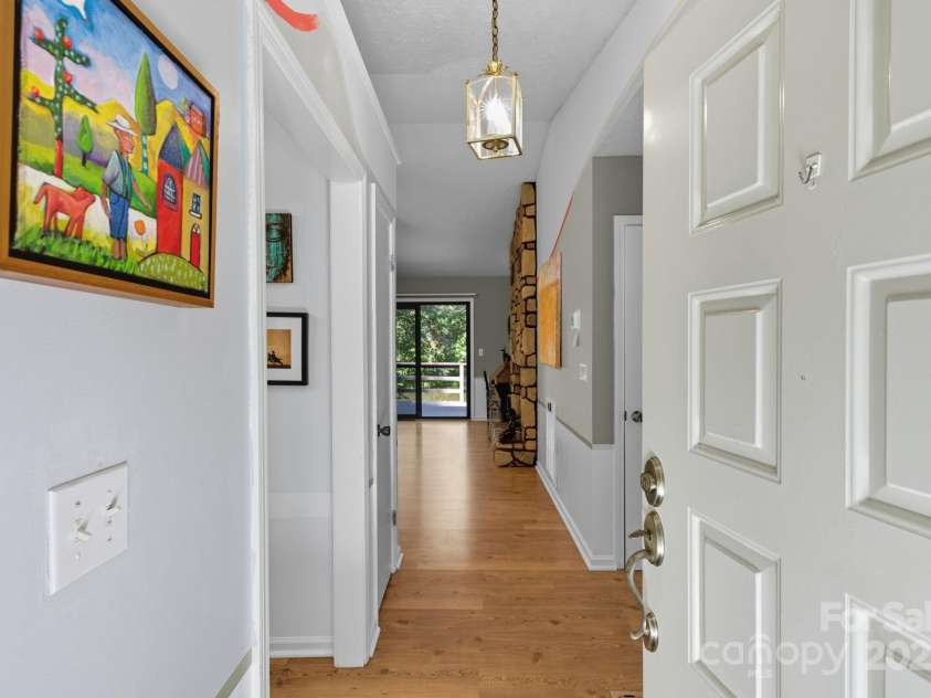 31 Unity Court, Etowah, NC 28729.  MLS# CAR4303028, YatesRealty ID 10590. 