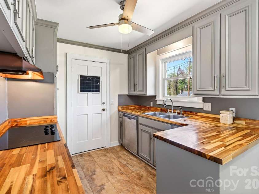85 Bostic Street, Marion, NC 28752.  MLS# CAR4367538, YatesRealty ID 10591. 
