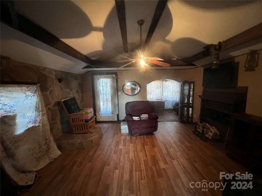 3217 Howe Dairy Road, Gastonia, NC 28056.  MLS# CAR4204852, YatesRealty ID 10592. 