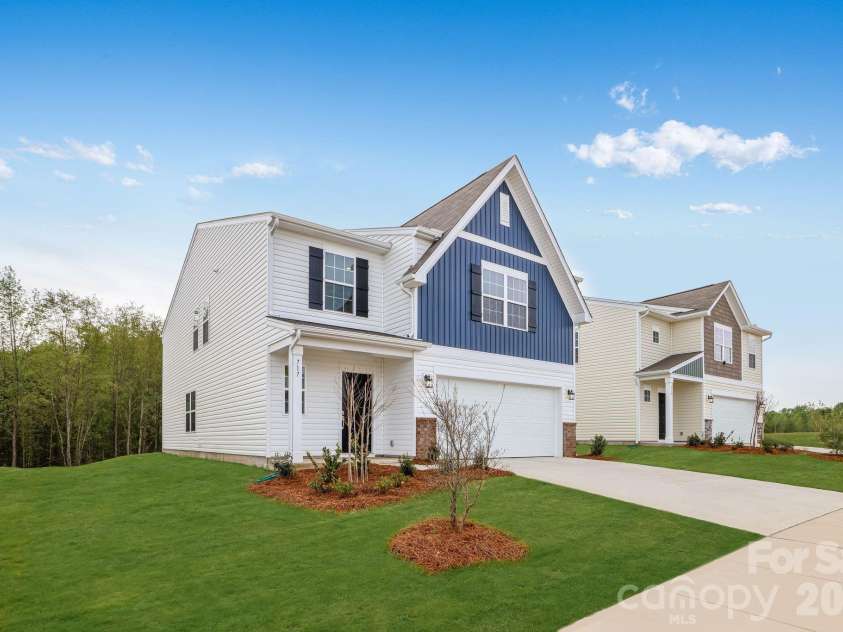 717 Espresso Drive, Shelby, NC 28152.  MLS# CAR4368747, YatesRealty ID 10592. 