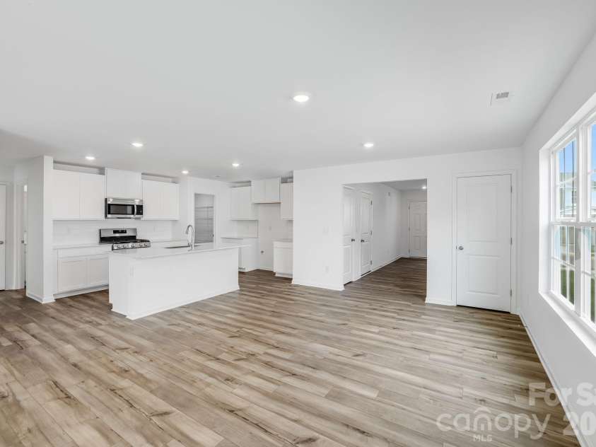 717 Espresso Drive, Shelby, NC 28152.  MLS# CAR4368747, YatesRealty ID 10592. 