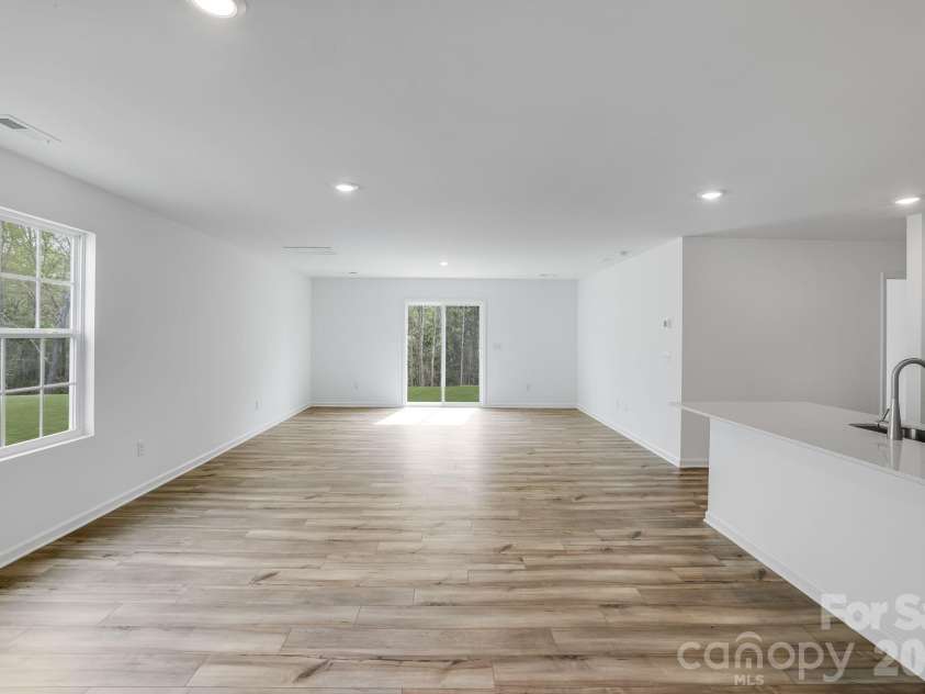 717 Espresso Drive, Shelby, NC 28152.  MLS# CAR4368747, YatesRealty ID 10592. 