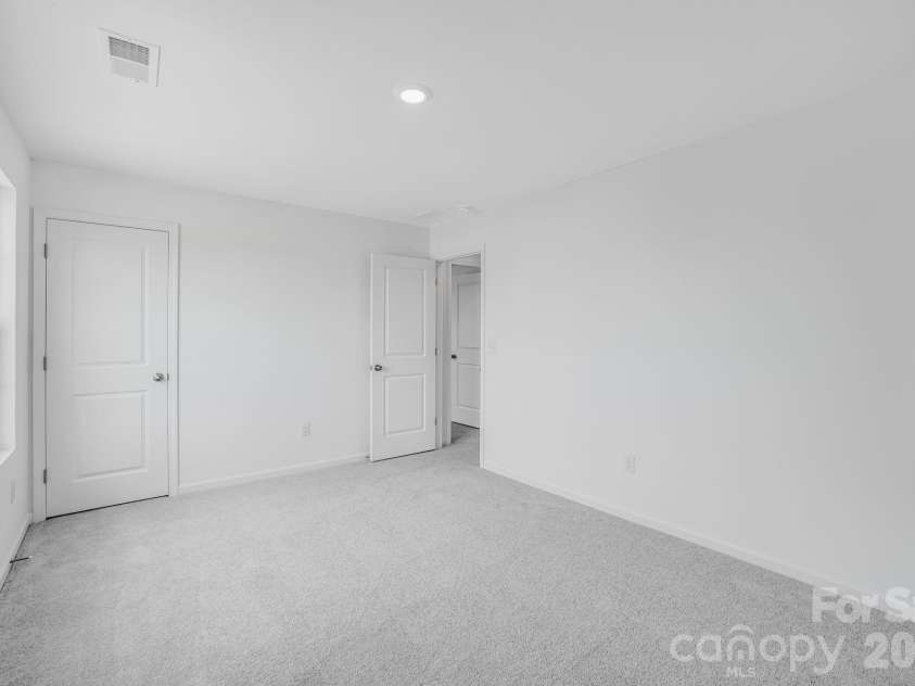 717 Espresso Drive, Shelby, NC 28152.  MLS# CAR4368747, YatesRealty ID 10592. 