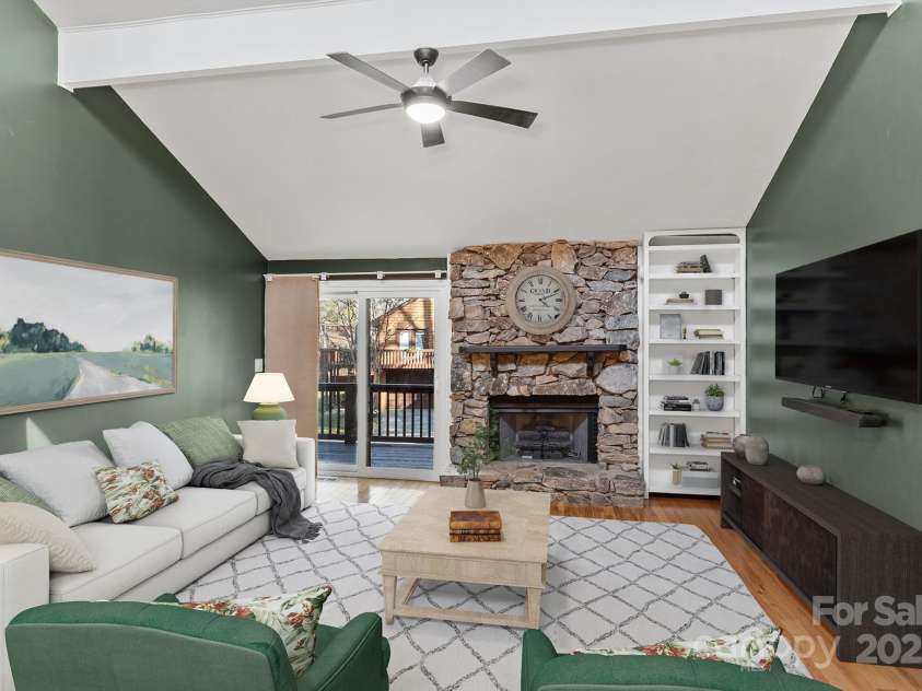 36 Poplar Court, Fletcher, NC 28732.  MLS# CAR4238009, YatesRealty ID 10593. 