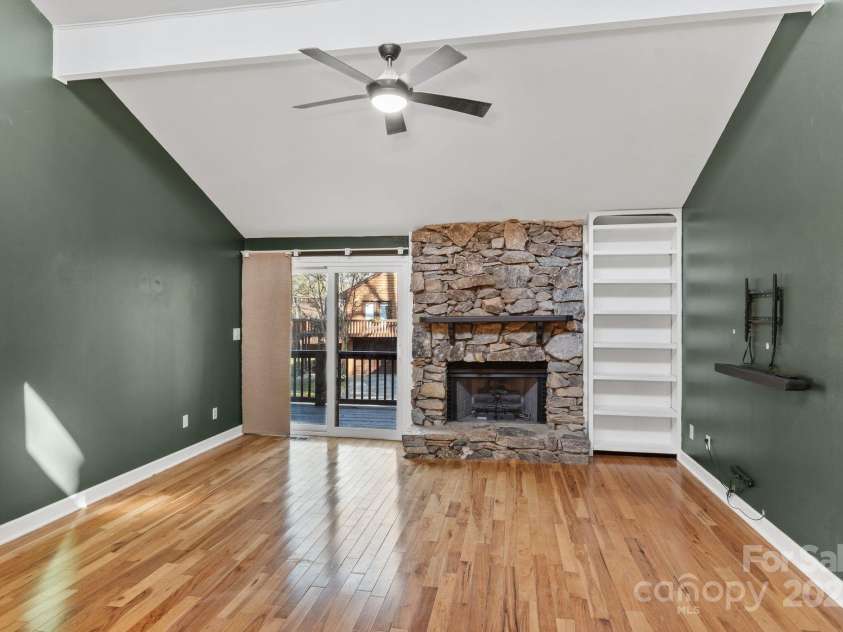 36 Poplar Court, Fletcher, NC 28732.  MLS# CAR4238009, YatesRealty ID 10593. 
