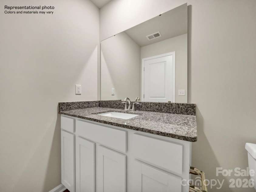 712 Espresso Drive, Shelby, NC 28152.  MLS# CAR4368759, YatesRealty ID 10595. 