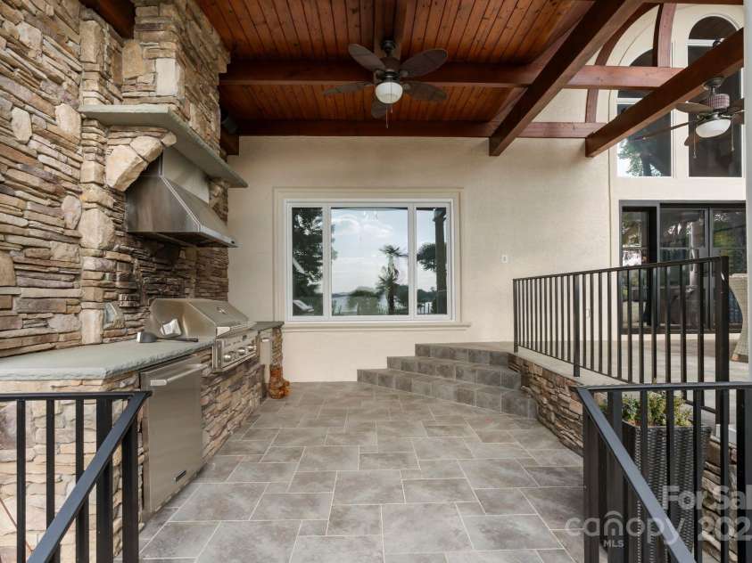 17819 John Connor Road, Cornelius, NC 28031.  MLS# CAR4253314, YatesRealty ID 10596. 