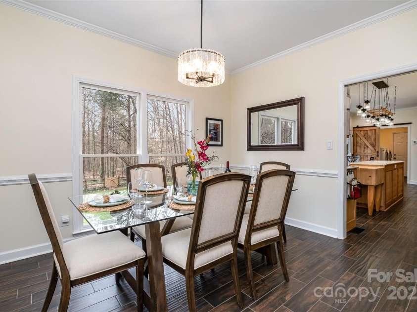 125 High Sail Court, Mooresville, NC 28117.  MLS# CAR4230452, YatesRealty ID 10597. 