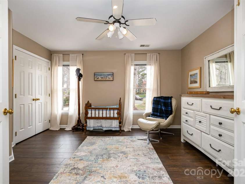 125 High Sail Court, Mooresville, NC 28117.  MLS# CAR4230452, YatesRealty ID 10597. 