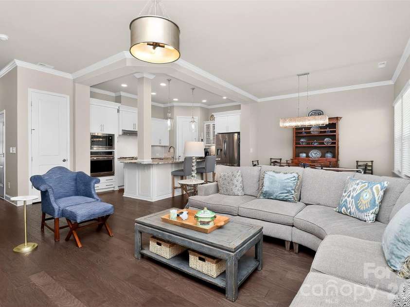 9106 Catherine Woods Place, Charlotte, NC 28277.  MLS# CAR4364118, YatesRealty ID 10597. 