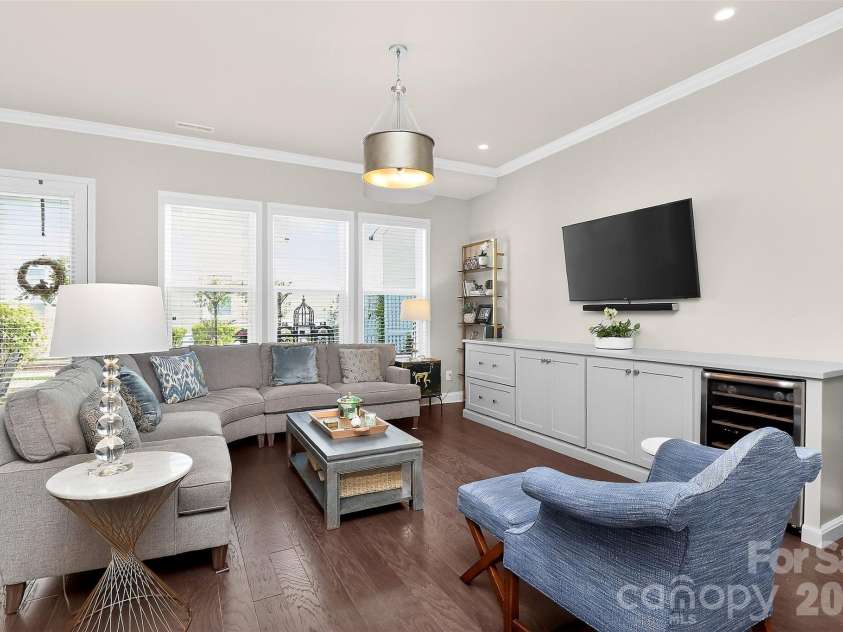 9106 Catherine Woods Place, Charlotte, NC 28277.  MLS# CAR4364118, YatesRealty ID 10597. 