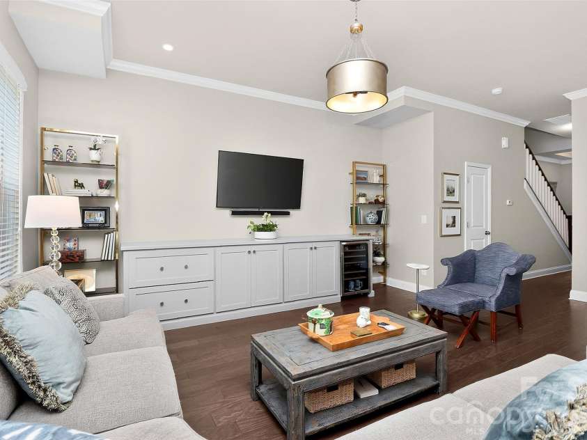9106 Catherine Woods Place, Charlotte, NC 28277.  MLS# CAR4364118, YatesRealty ID 10597. 