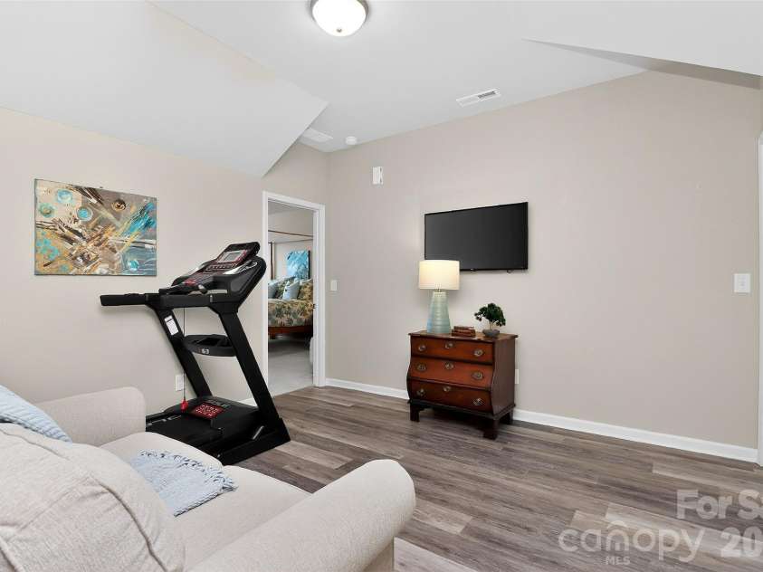 9106 Catherine Woods Place, Charlotte, NC 28277.  MLS# CAR4364118, YatesRealty ID 10597. 