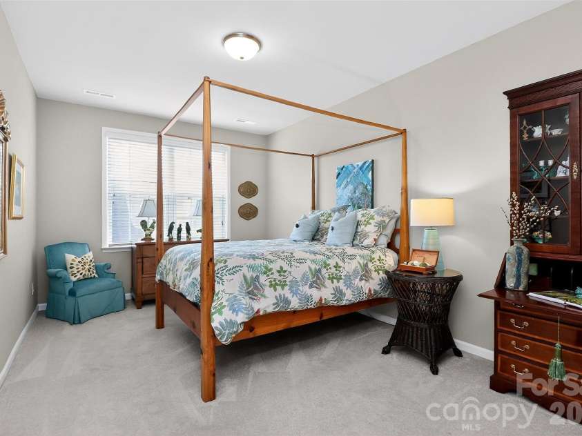 9106 Catherine Woods Place, Charlotte, NC 28277.  MLS# CAR4364118, YatesRealty ID 10597. 