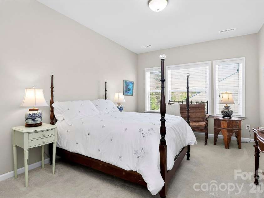9106 Catherine Woods Place, Charlotte, NC 28277.  MLS# CAR4364118, YatesRealty ID 10597. 