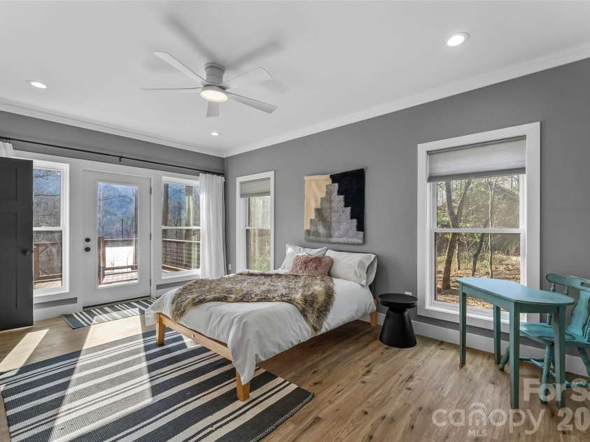 43 Clinchfield Gap Road, Marion, NC 28752.  MLS# CAR4338640, YatesRealty ID 1060. 