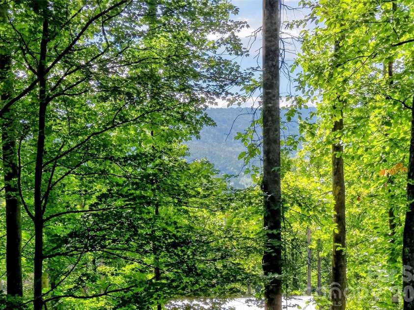 43 Clinchfield Gap Road, Marion, NC 28752.  MLS# CAR4411515, YatesRealty ID 1060. 