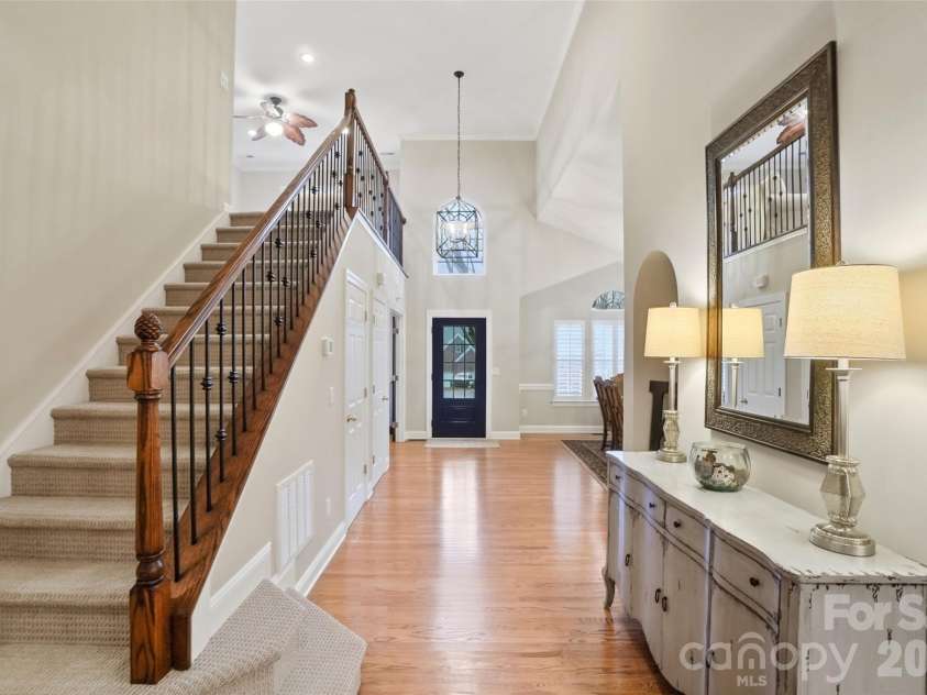21428 John Pines Drive, Cornelius, NC 28031.  MLS# CAR4349491, YatesRealty ID 10602. 