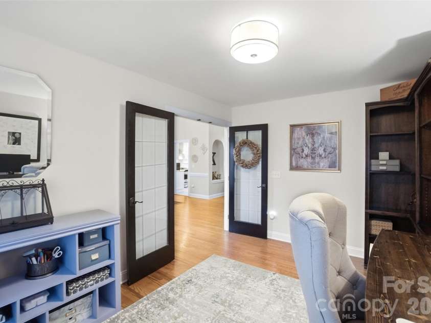 21428 John Pines Drive, Cornelius, NC 28031.  MLS# CAR4349491, YatesRealty ID 10602. 