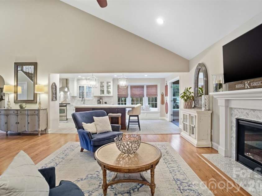 21428 John Pines Drive, Cornelius, NC 28031.  MLS# CAR4349491, YatesRealty ID 10602. 
