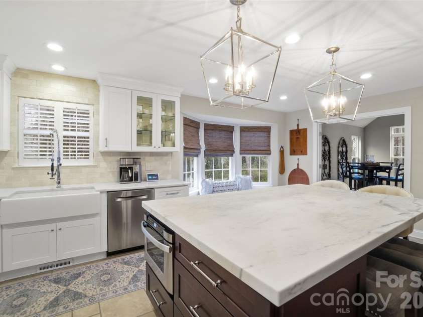 21428 John Pines Drive, Cornelius, NC 28031.  MLS# CAR4349491, YatesRealty ID 10602. 