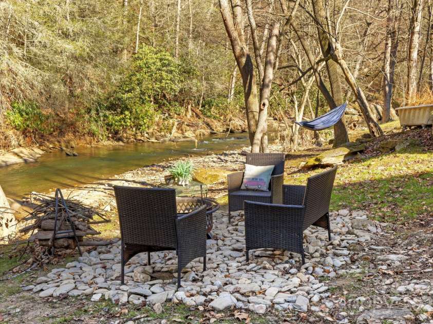 228 White Oak Road, Waynesville, NC 28785.  MLS# CAR4215162, YatesRealty ID 10603. 