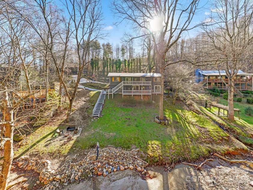228 White Oak Road, Waynesville, NC 28785.  MLS# CAR4215162, YatesRealty ID 10603. 
