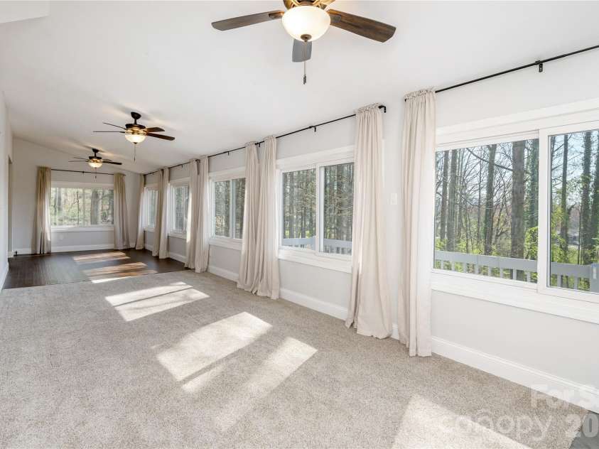 9 Justin Drive, Etowah, NC 28729.  MLS# CAR4363868, YatesRealty ID 10603. 