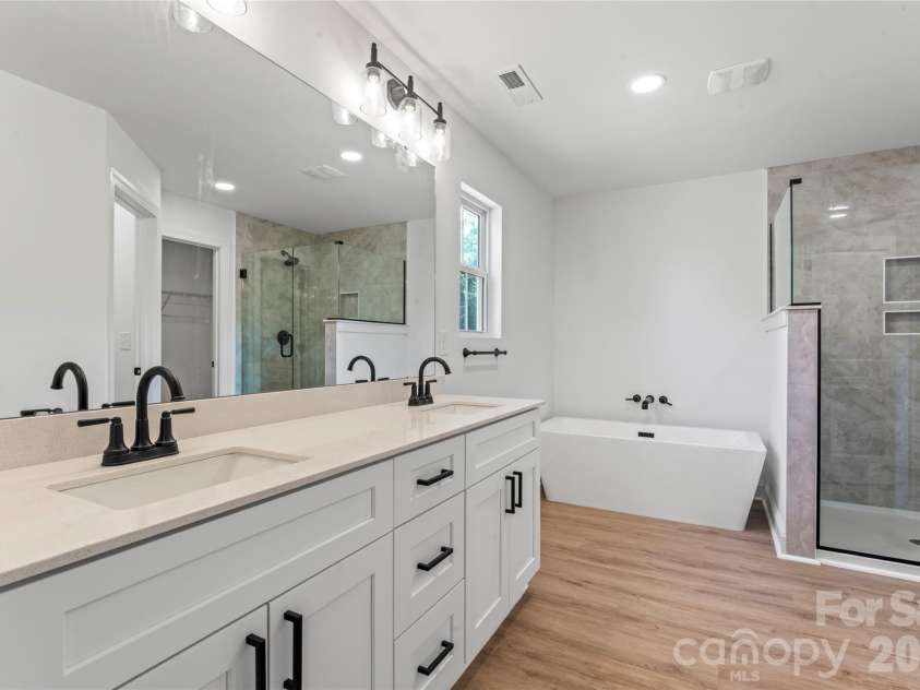 5242 Rocky River Crossing Road, Harrisburg, NC 28075.  MLS# CAR4285643, YatesRealty ID 10604. 