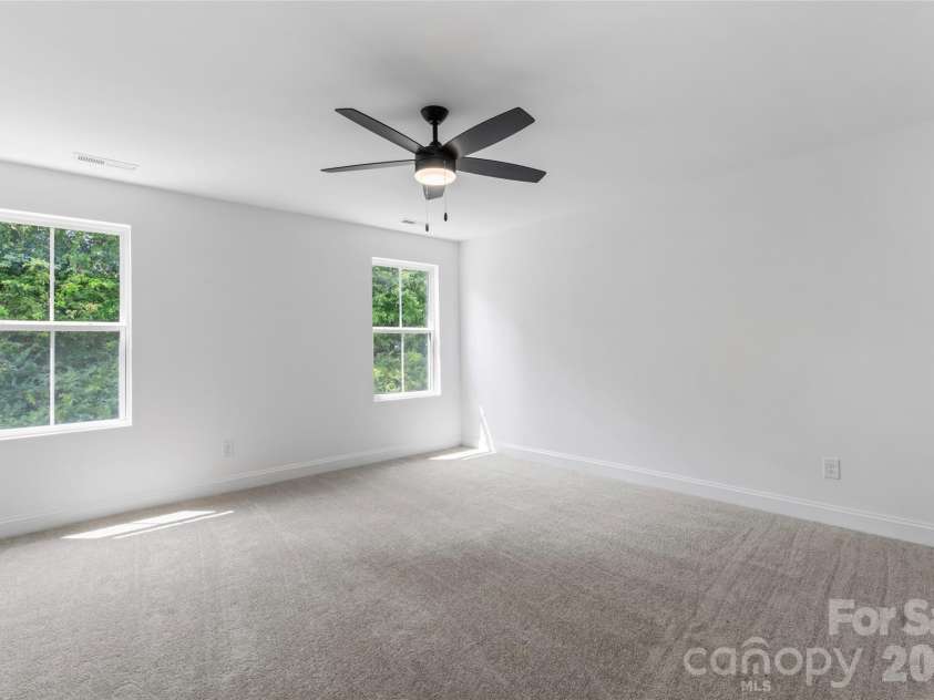 1305 Winged Way, Kannapolis, NC 28083.  MLS# CAR4295043, YatesRealty ID 10605. 
