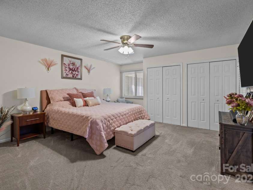 16070 Palawan Court, Tega Cay, SC 29708.  MLS# CAR4247112, YatesRealty ID 10606. 