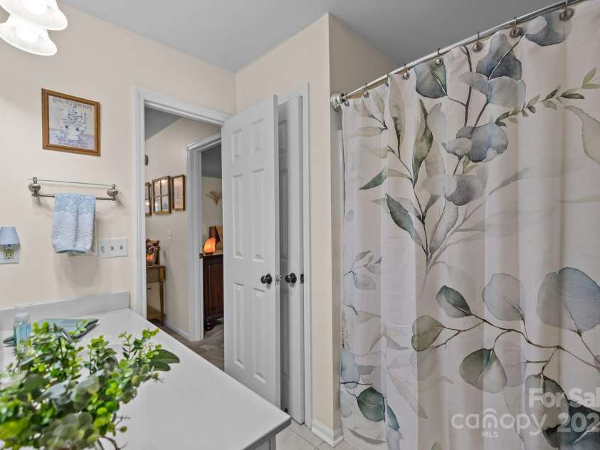 16070 Palawan Court, Tega Cay, SC 29708.  MLS# CAR4247112, YatesRealty ID 10606. 