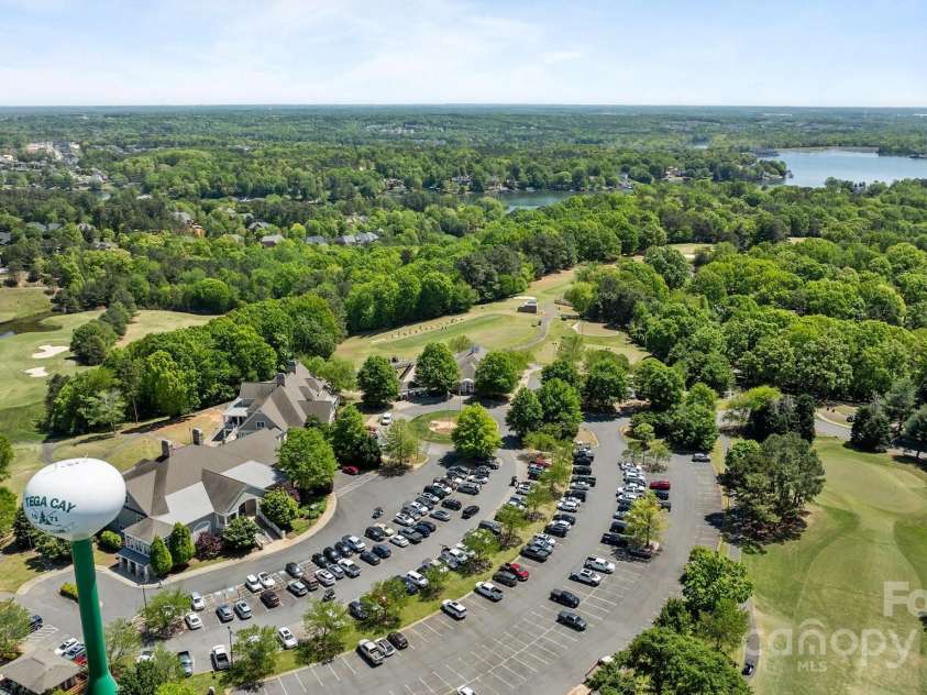 16070 Palawan Court, Tega Cay, SC 29708.  MLS# CAR4247112, YatesRealty ID 10606. 