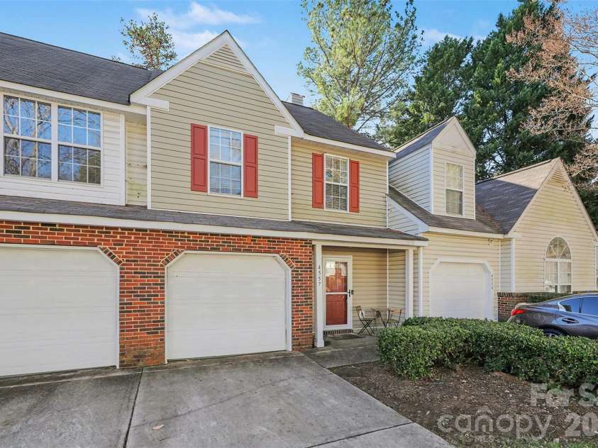 4557 Antelope Lane, Charlotte, NC 28269.  MLS# CAR4331221, YatesRealty ID 10606. 