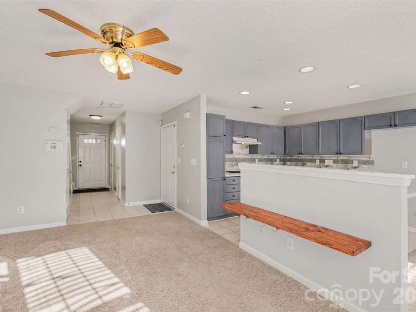 4557 Antelope Lane, Charlotte, NC 28269.  MLS# CAR4331221, YatesRealty ID 10606. 