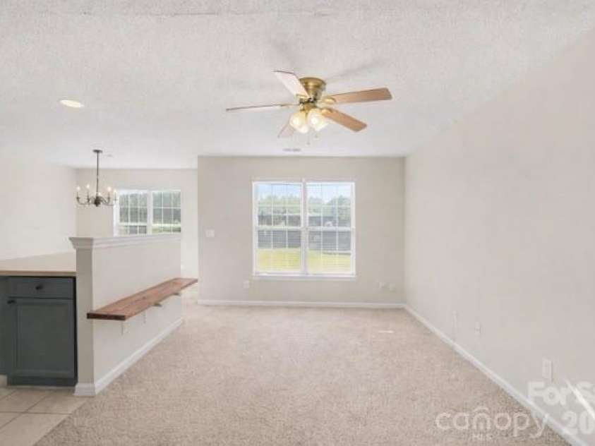 4557 Antelope Lane, Charlotte, NC 28269.  MLS# CAR4331221, YatesRealty ID 10606. 