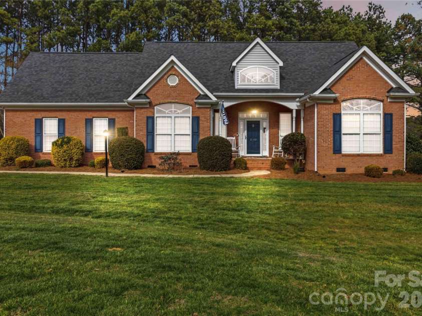 2140 Dolly Rose Drive, York, SC 29745.  MLS# CAR4352328, YatesRealty ID 10607. 