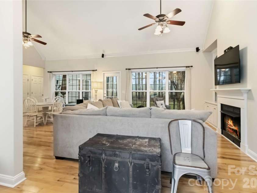 2140 Dolly Rose Drive, York, SC 29745.  MLS# CAR4352328, YatesRealty ID 10607. 