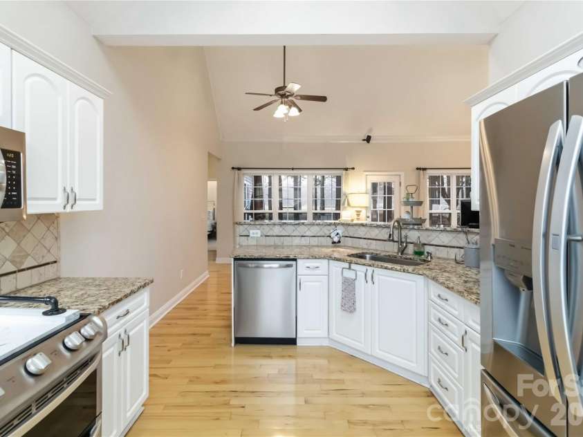 2140 Dolly Rose Drive, York, SC 29745.  MLS# CAR4352328, YatesRealty ID 10607. 