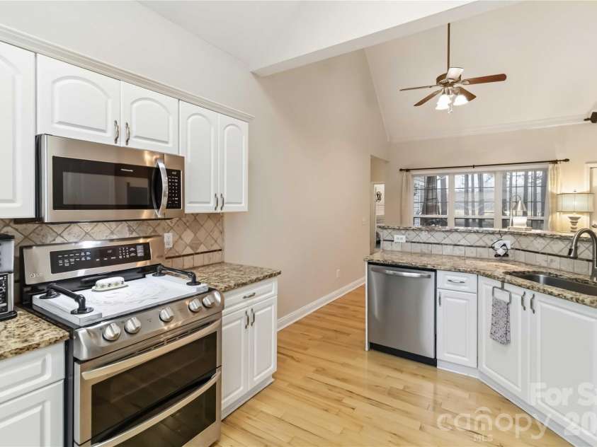 2140 Dolly Rose Drive, York, SC 29745.  MLS# CAR4352328, YatesRealty ID 10607. 