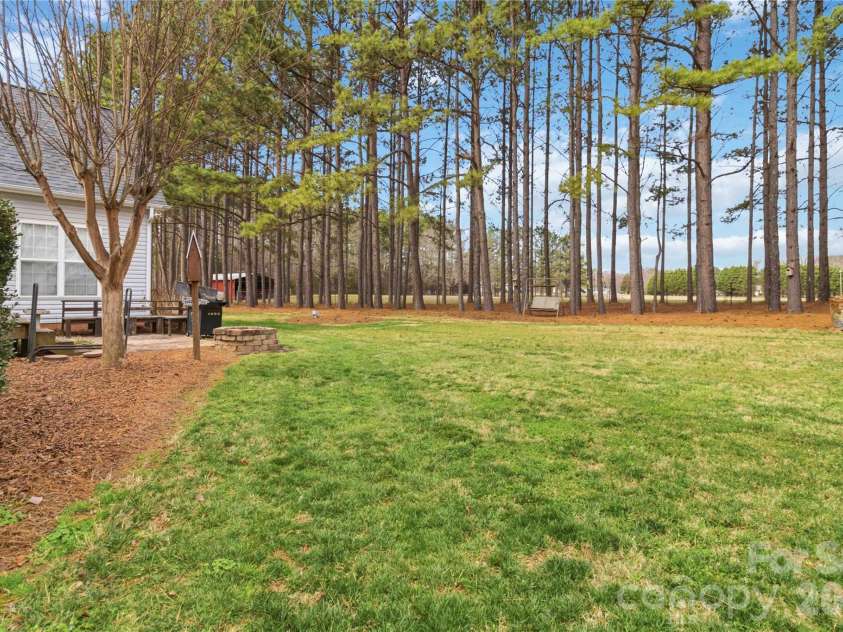 2140 Dolly Rose Drive, York, SC 29745.  MLS# CAR4352328, YatesRealty ID 10607. 