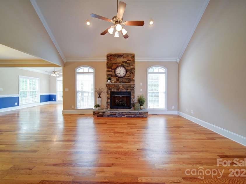 5038 Gatsby Circle, Rock Hill, SC 29732.  MLS# CAR4250362, YatesRealty ID 10608. 