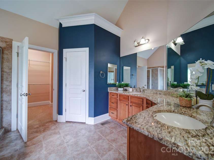 5038 Gatsby Circle, Rock Hill, SC 29732.  MLS# CAR4250362, YatesRealty ID 10608. 