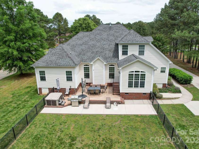 5038 Gatsby Circle, Rock Hill, SC 29732.  MLS# CAR4250362, YatesRealty ID 10608. 
