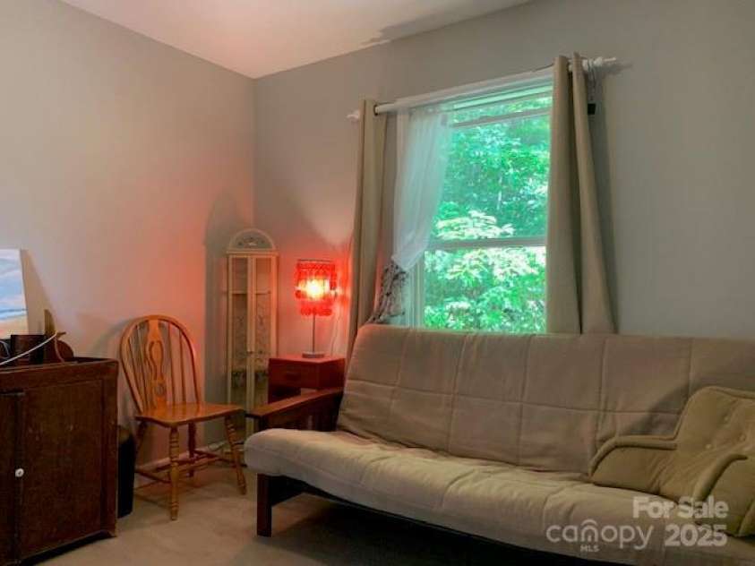 1474 HOLIDAY Drive, Hendersonville, NC 28739.  MLS# CAR4242849, YatesRealty ID 10609. Another conversion room main level