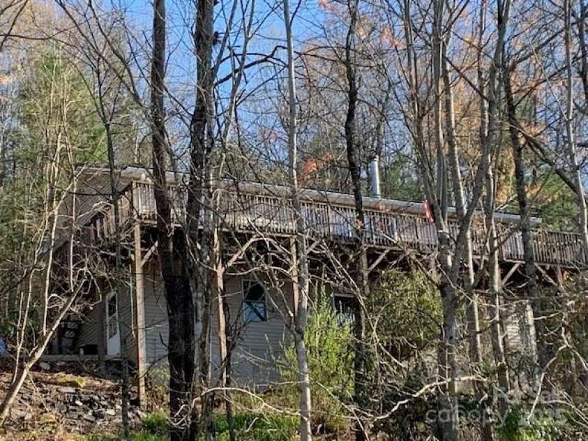 1474 HOLIDAY Drive, Hendersonville, NC 28739.  MLS# CAR4242849, YatesRealty ID 10609. Image hidden away, and a great VIEW potential