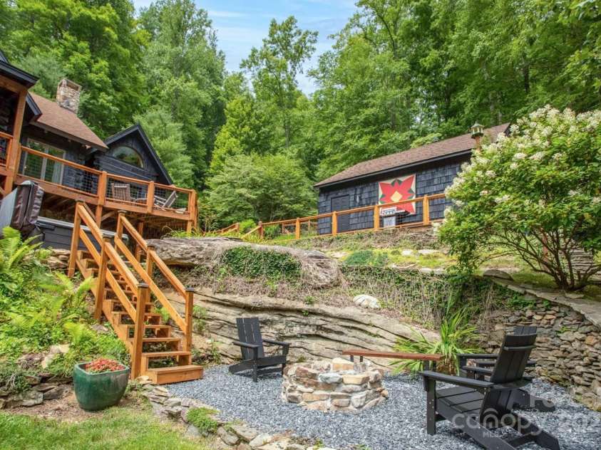 2560 Watauga River Road, Sugar Grove, NC 28679.  MLS# CAR4213818, YatesRealty ID 1061. 