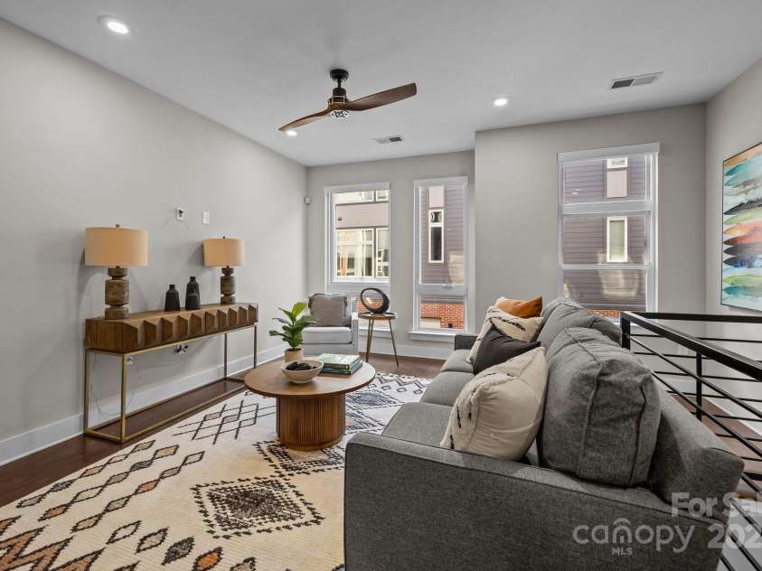 3655 Vallette Court, Charlotte, NC 28203.  MLS# CAR4235357, YatesRealty ID 10610. 