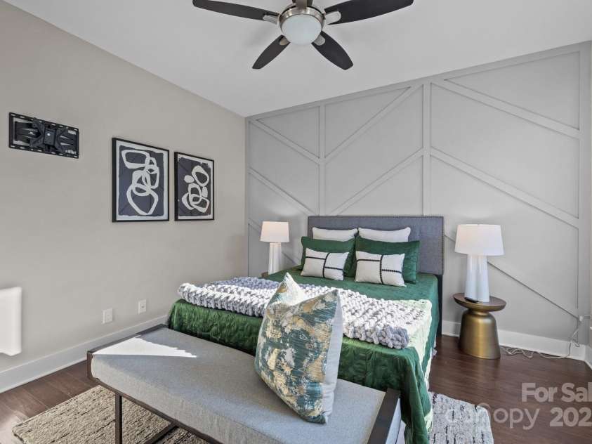 3655 Vallette Court, Charlotte, NC 28203.  MLS# CAR4235357, YatesRealty ID 10610. 